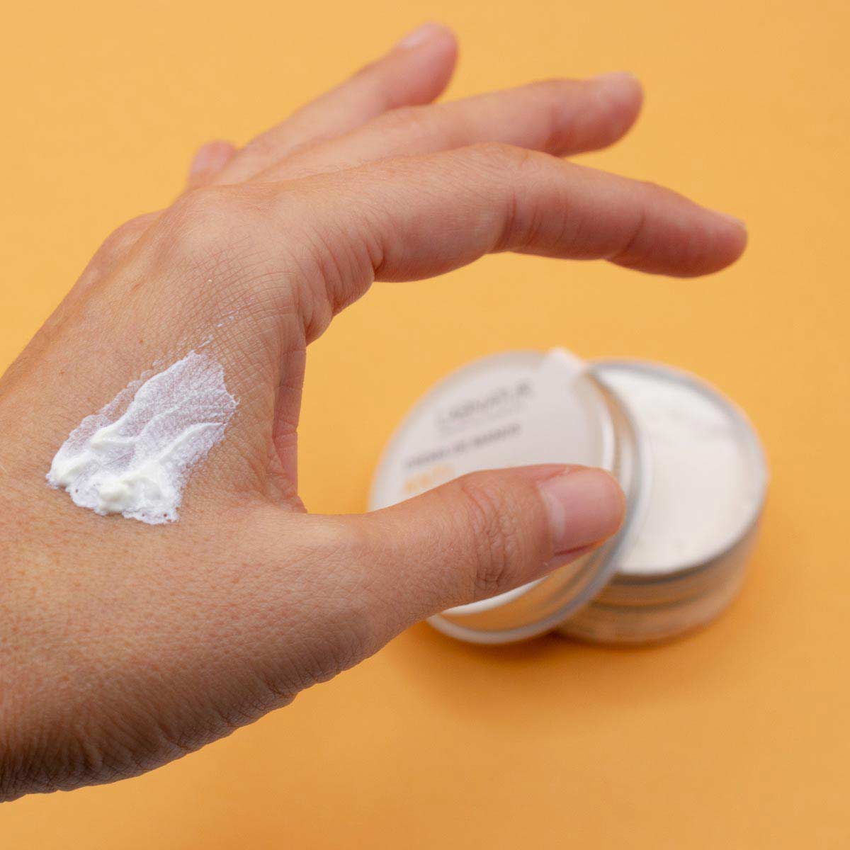 Krém na ruce proti tmavým skvrnám SPF-30 50ml Labnatur