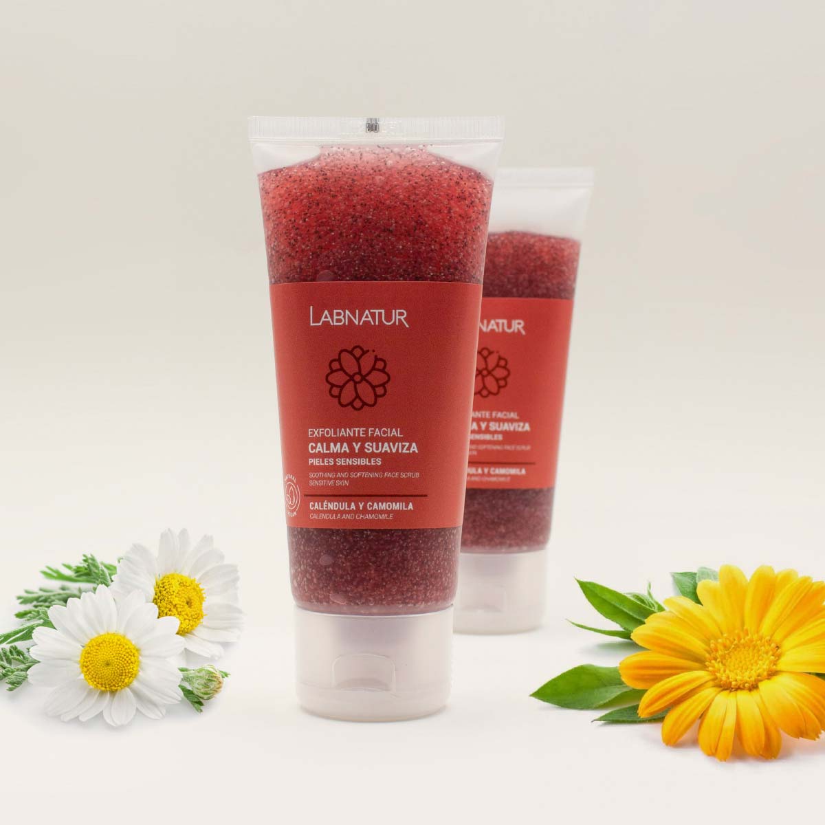 Měsíček lékařský a heřmánkový peeling na obličej 100 ml